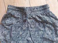tolle leichte Sommerhose Stoffhose Hose schwarz weiß  Gr S 36 Rheinland-Pfalz - Lorscheid Vorschau