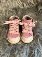 Schuhe Mädchen rosa Gr. 20 Wildleder Nordrhein-Westfalen - Rhede Vorschau