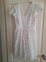 Kleid, Traumkleid von Guess Gr.M  ❣️ Hessen - Schlüchtern Vorschau