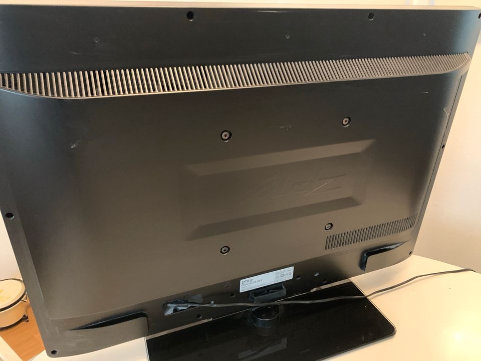 Metz 32 Zoll LED Fernseher top gepflegt  LED in Meerbusch