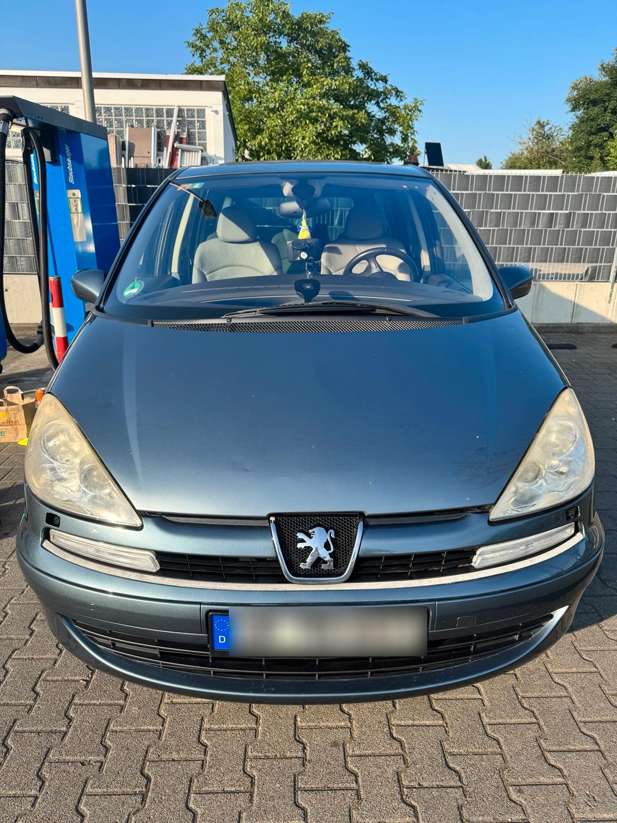 Abbildung des Autos Peugeot 807