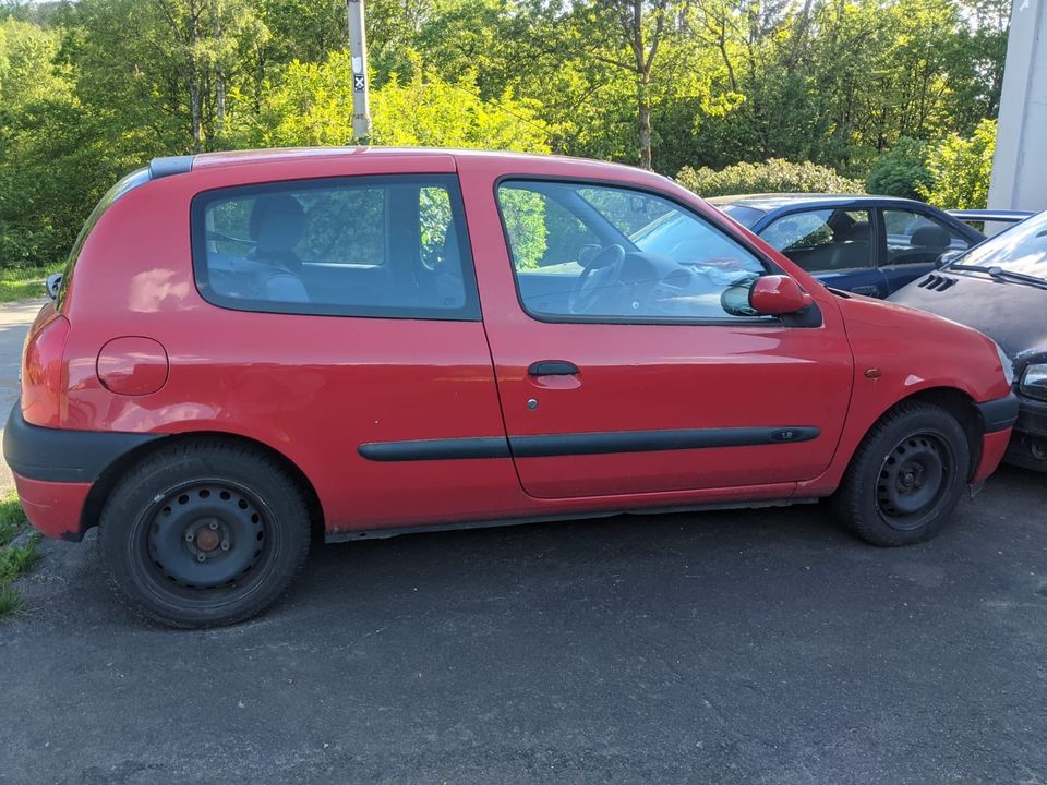 Renault Clio in Siegen