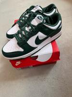 Nike Dunk Low Größe 46 Grün Weiß Neu mit Karton Sachsen - Zwickau Vorschau