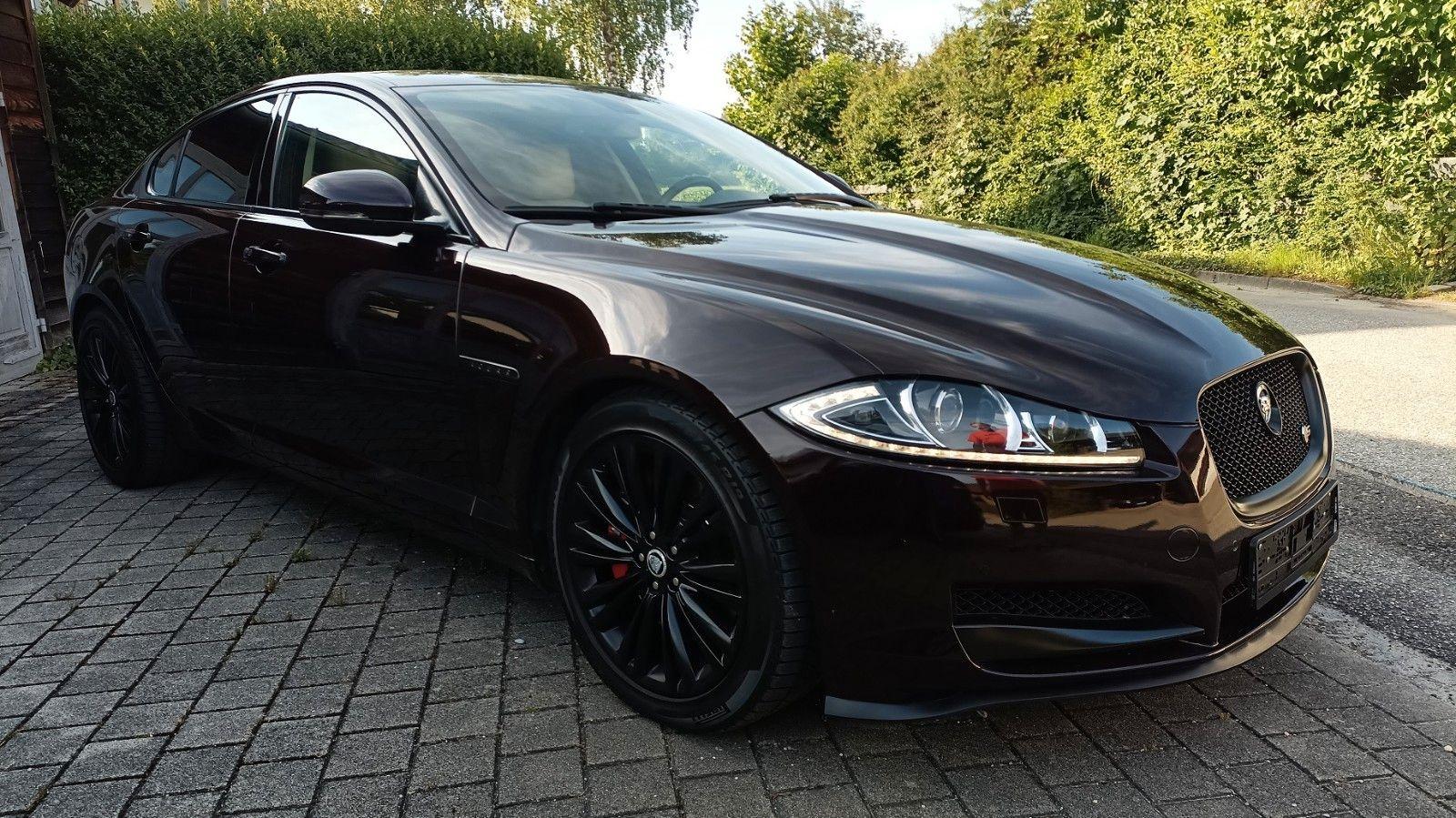 Abbildung des Autos Jaguar XF 3.0 L V6 S BiT…