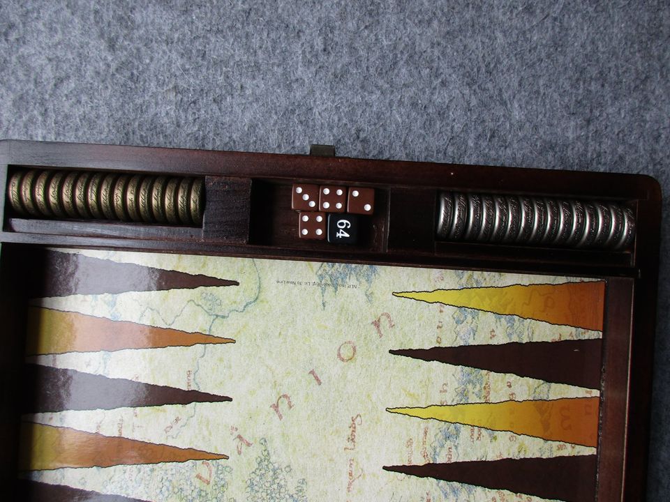 The Lord of the Rings - Backgammon im Holzkoffer in Siegen
