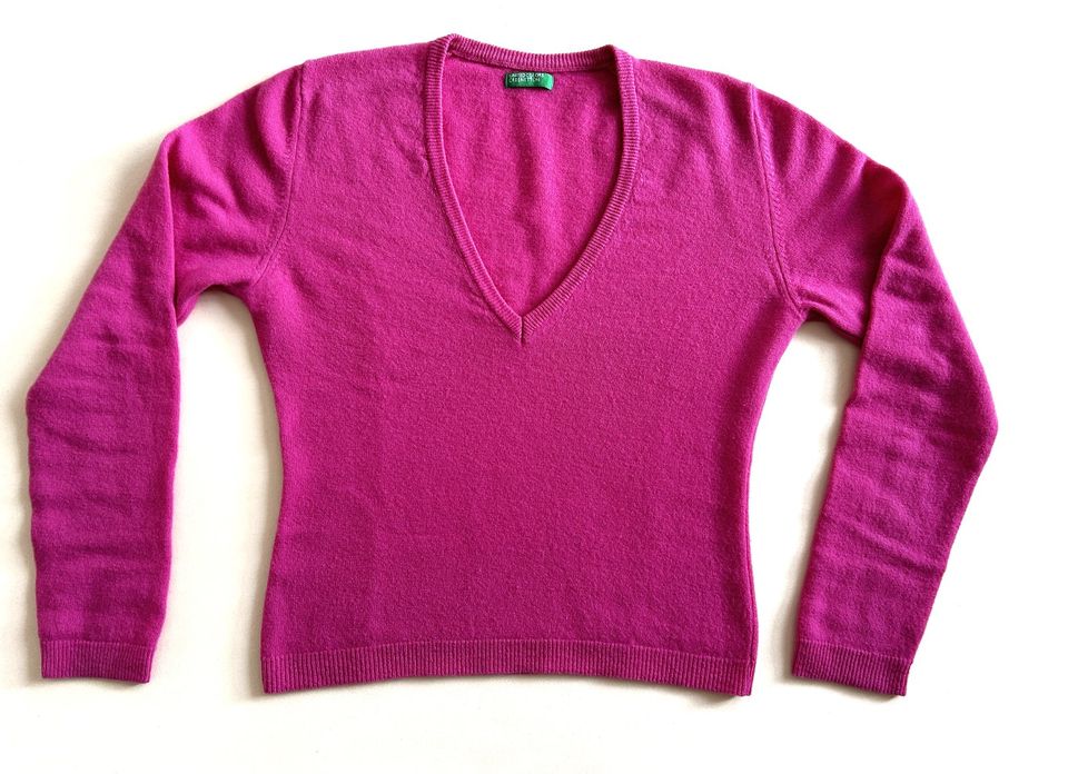 V-Pullover in Pink, Größe 36, reine Wolle, Kurz-Pulli in München