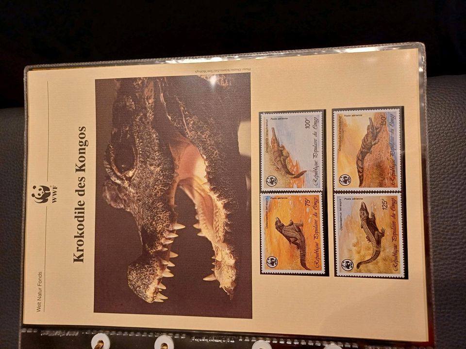 WWF ALBUM POSTKARTEN BRIEFMARKEN in Passau