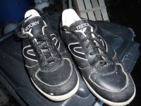 Halbschuhe TRETORN Gr.42 neuwertig Sneaker Sportschuhe Hessen - Burghaun Vorschau