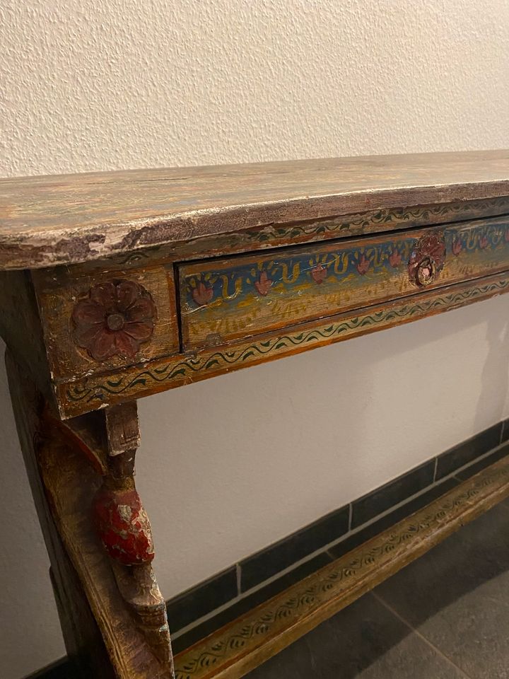 Antikes Sideboard in Schöneck