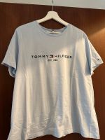 Hellblaues Tommy Hilfiger T-Shirt Gr. 48 Hessen - Marburg Vorschau