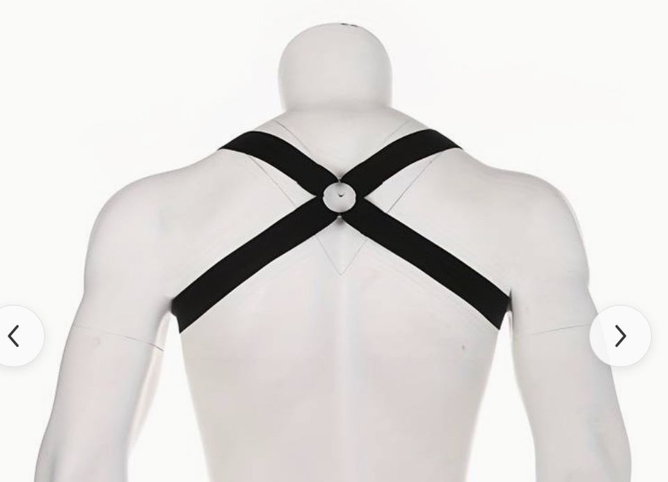 Neuer und ungetragener Elastischer Brustgurt/Body Harness schwarz in Berlin