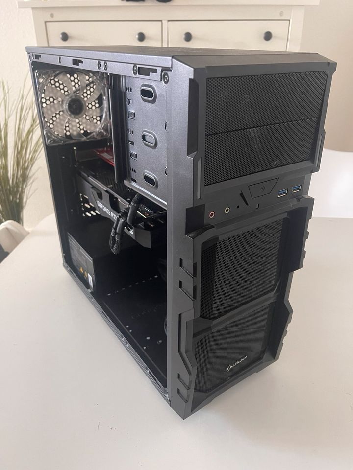 Gaming PC, RTX 2070 Super, Ryzen 5, 16gb DDR4, SSD Speicher, WLAN in Rostock