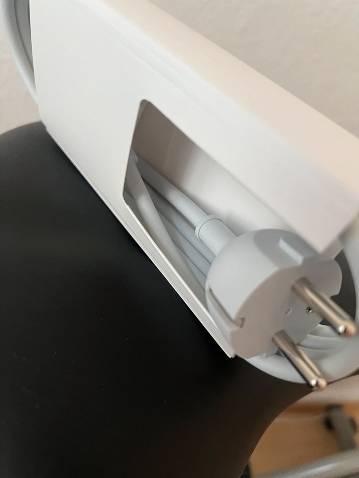 Apple MacBook Verlängerungskabel Netzteil Stecker MagSafe 2 NEU in Berlin