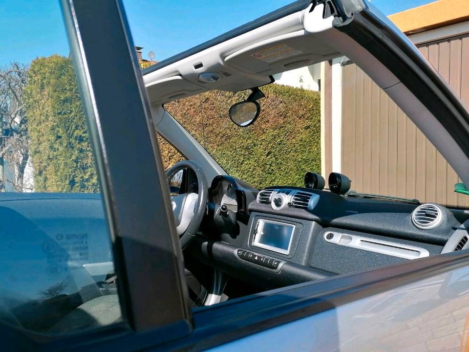 SMART Cabrio - Top Ausstattung in Vellmar