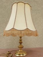 mittelgroße PRL Standlampe Lederschirm gold Metall 75 cm Vintage Brandenburg - Mittenwalde Vorschau