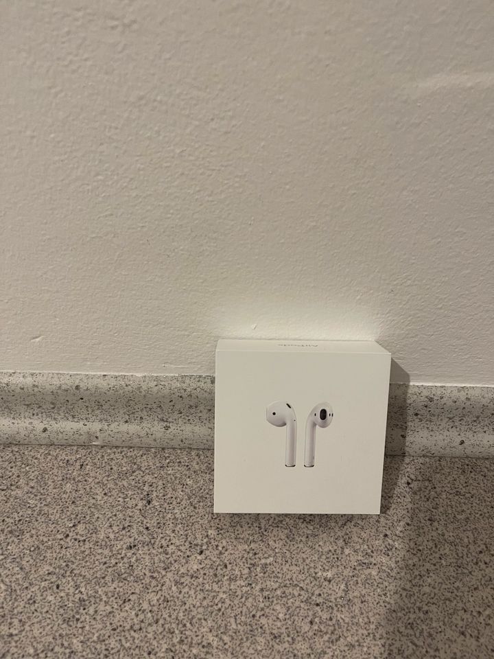 Kopfhörer AirPods in Regensburg