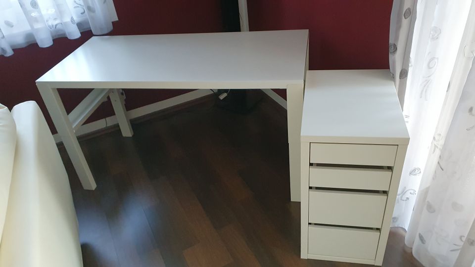 Kinderschreibtisch mit Schubladenelement, IKEA Pahl / Micke in Mittenwalde