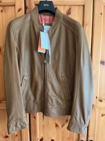 Lederjacke Boss Damen 42 neu Bayern - Karlsfeld Vorschau