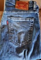 Levi's Herrenhose (Modell 513 Größe W33 L32) (Farbe:dunkelblau) Hessen - Greifenstein Vorschau