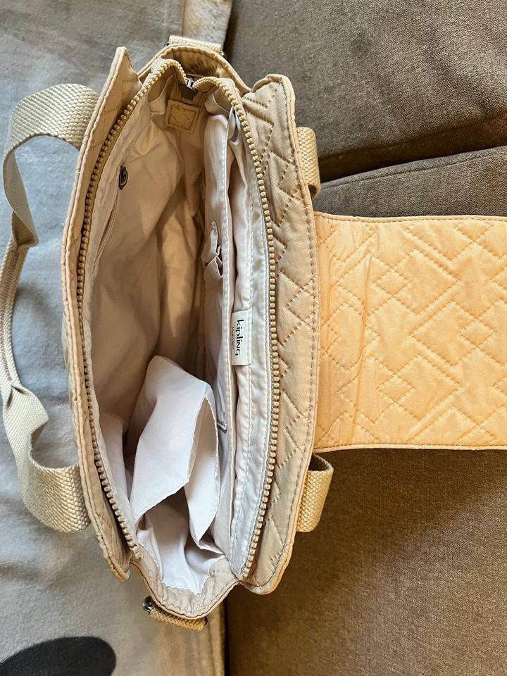 Kipling Tasche beige in Burgdorf