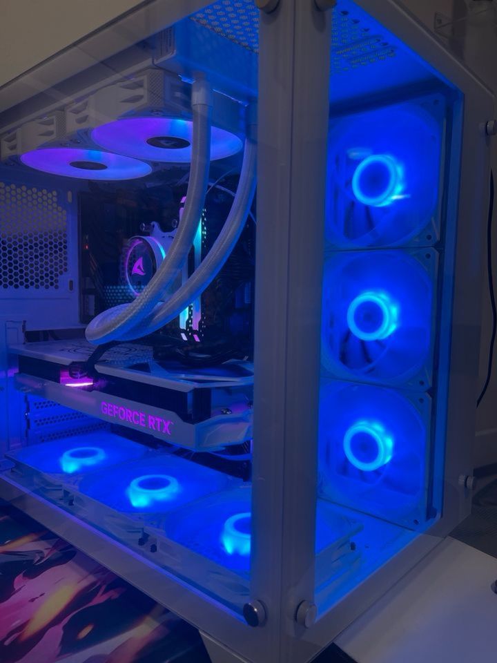 Gaming Pc, RTX 4070 12GB EX GAMER, Ryzen 7 5700x, Wasserkühlung in Göppingen