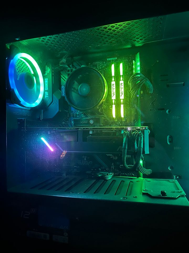 Gaming Pc (RGB, Win10 etc.) in Grevenbroich