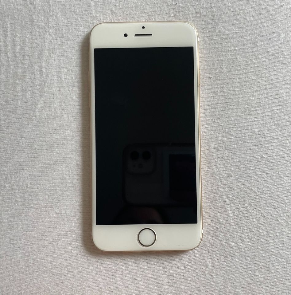 IPhone 6 in Originalverpackung 64GB + 2 Hüllen in Coesfeld