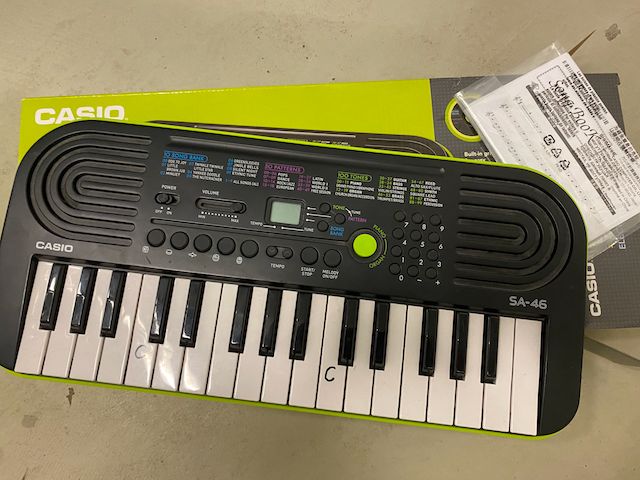 Casio Music Keyboard SA-46 (46 keys) in Berlin