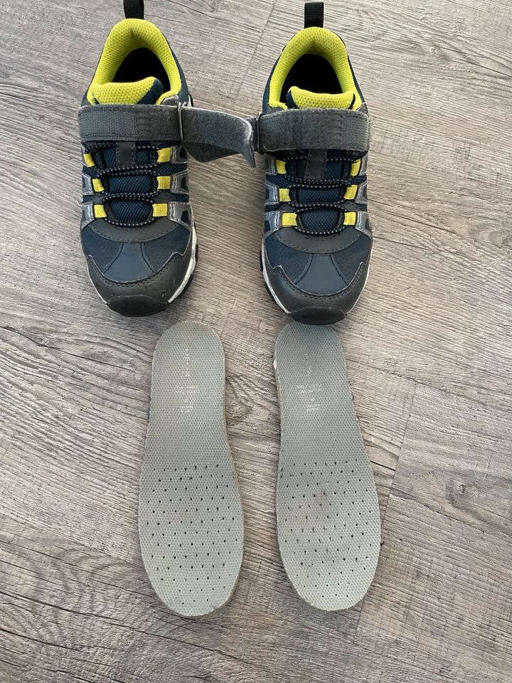 Geox Sneaker Jungen dunkeblau/grau - Größe 30 in Calw