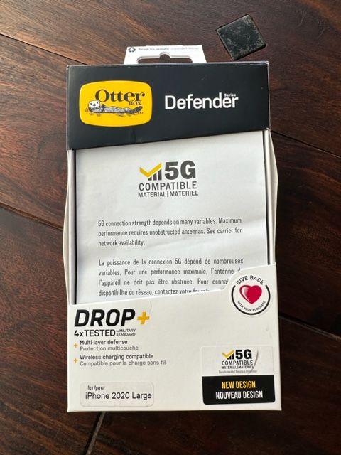 OTTERBOX  "Defender" in St. Leon-Rot