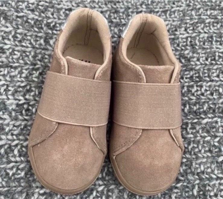 ☘️ H&M Slip-on Sneaker Schuhe Wildleder 23 NEU ☘️ in Hagen