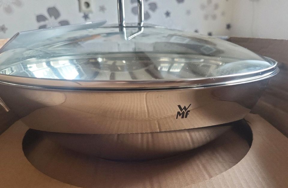 WMF WOK MIT DECKEL 32cm in Bleialf 