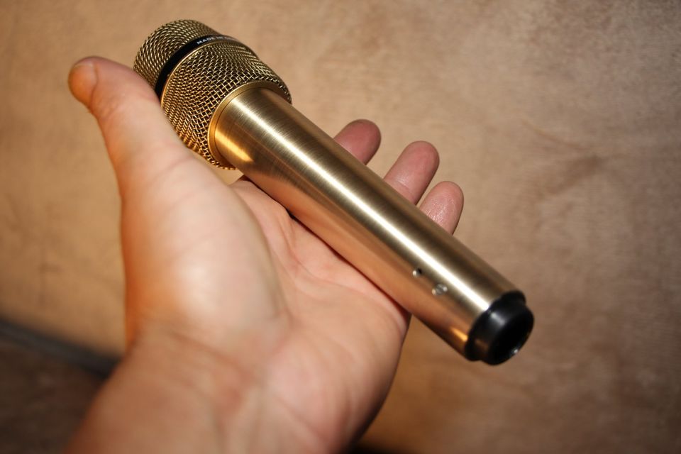 Telefunken M811 in Gold - Vintage Mikrofon - Superniere dynamisch in Weißenfels