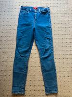 Damen Jeans Guess 28 Nordrhein-Westfalen - Arnsberg Vorschau