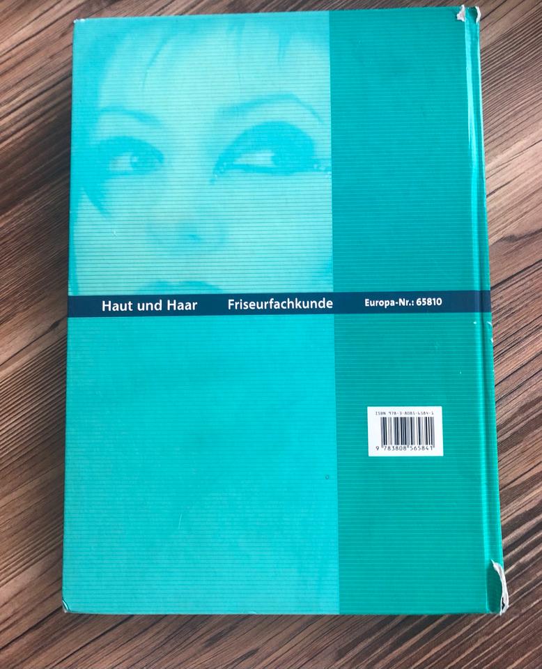 Diverse Frisur Bücher wie Haut und Haar Friseurfachkunde Buch in Bad Segeberg
