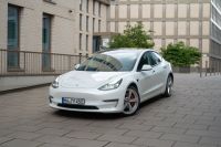 Tesla Model 3 Performance 2023 mit USS | 8-Fach bereift Münster (Westfalen) - Roxel Vorschau