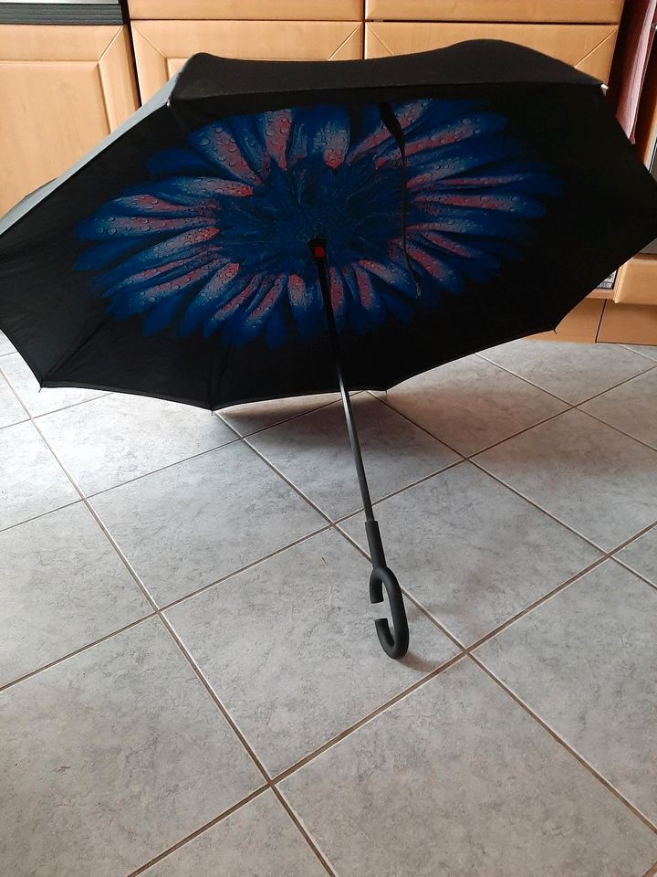 Regenschirm in Emskirchen