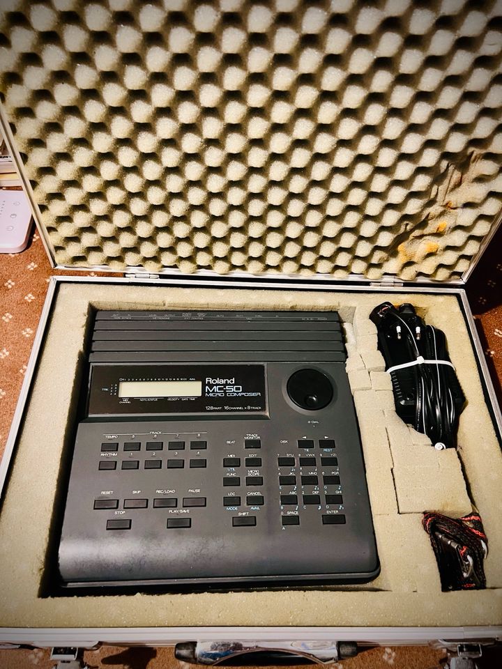 Roland MC-50 Midi Sequencer 8 Tracks x 16 Kanäle in Berlin