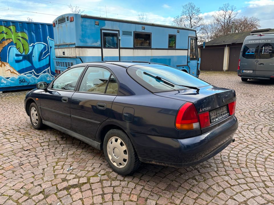 Mitsubishi Carisma 1600 GLX Limo Klima Euro2 Benzin Ez1997 Tüv in Donaueschingen