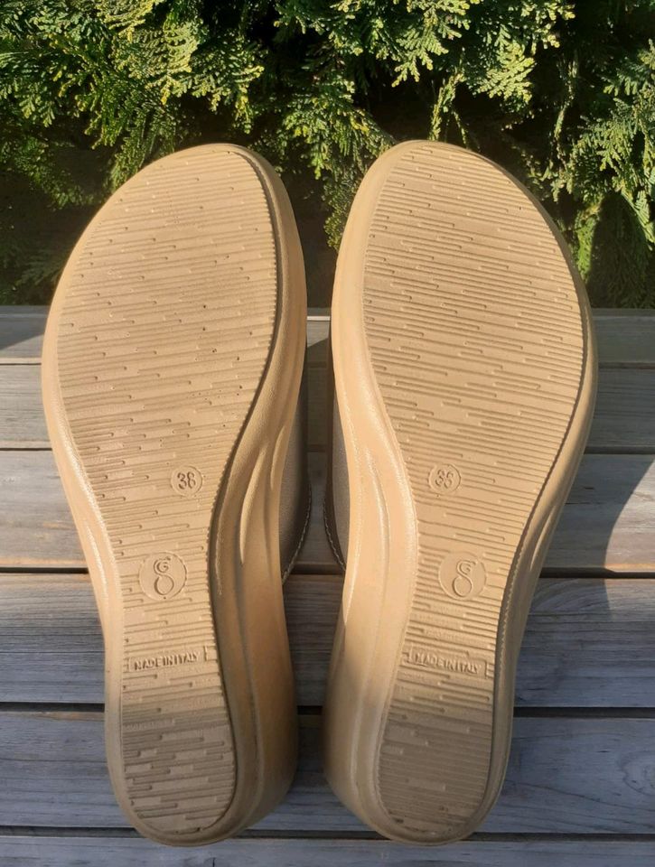 Sommerliche Sandalen Größe 38 für Damen in Delitzsch
