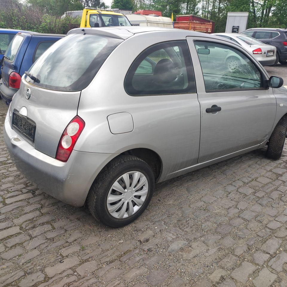 Schlachtung Nissan Micra K12 alle Teile auf Anfrage in Duisburg