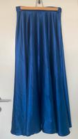 Zara Satin Maxirock s/36 royal blau fast neu Hamburg-Nord - Hamburg Uhlenhorst Vorschau