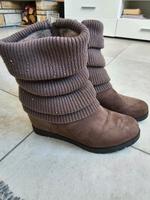Winterstiefel Damen Gr. 39 mit Keilabsatz Sachsen - Grimma Vorschau