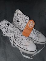 Chucks Converse 39,5 neu weiß Kiel - Ellerbek-Wellingdorf Vorschau