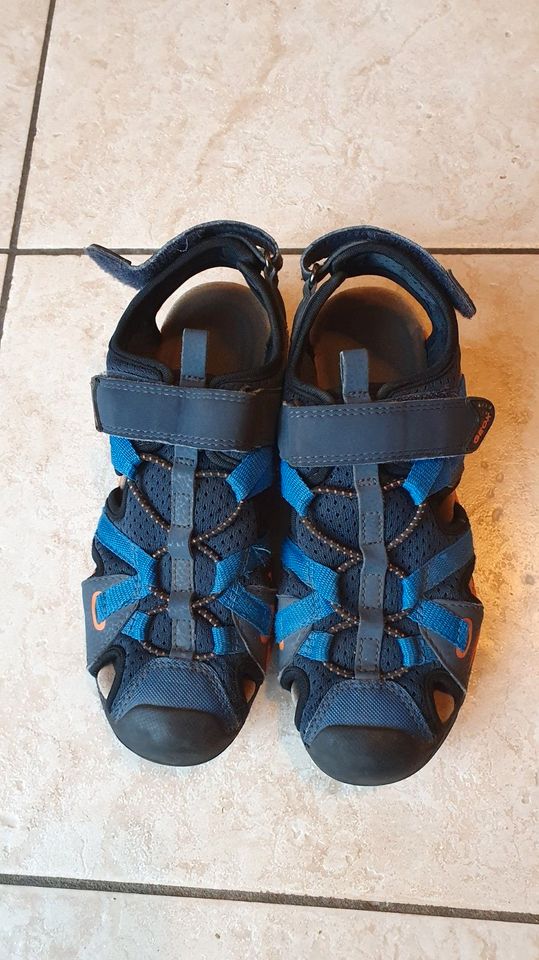 Geox Sandalen blau Gr. 34 atmungsaktiv in Bad Säckingen