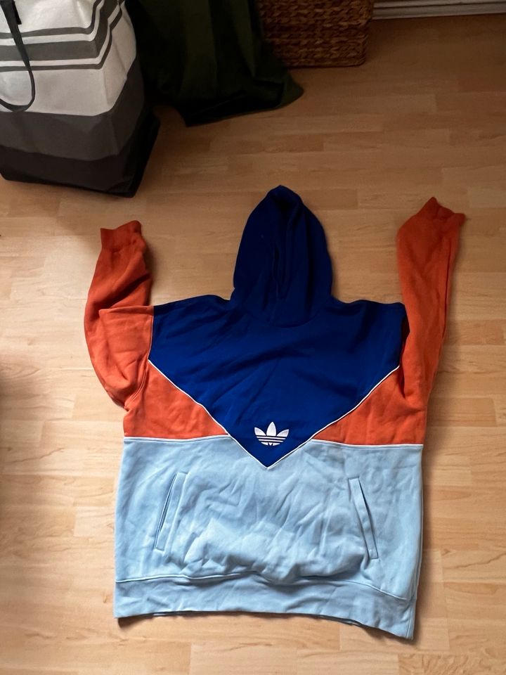 Adidas Hoodies Sweatshirts Kapuzenpulli in Wuppertal