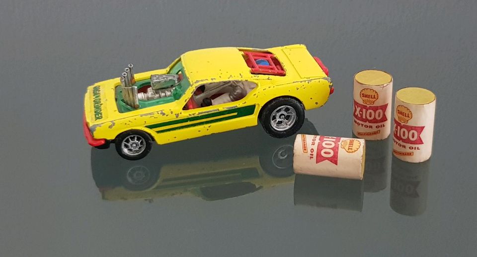 CORGI TOYS Ford Mustang Dragster Whizzwheels + SHELL Ölfässer '69 in Billigheim-Ingenheim