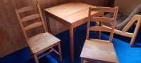 Tisch mit 2 Stühlen Niedersachsen - Scheeßel Vorschau