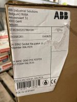 ABB Industrial Solutions DIN 2 Sockel Baupaket Originalverpackt München - Moosach Vorschau