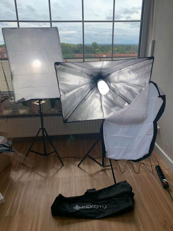 Softbox Set Fotostudio 50 x 70cm Dauerlicht Studioleuchte Set NEU in Berlin